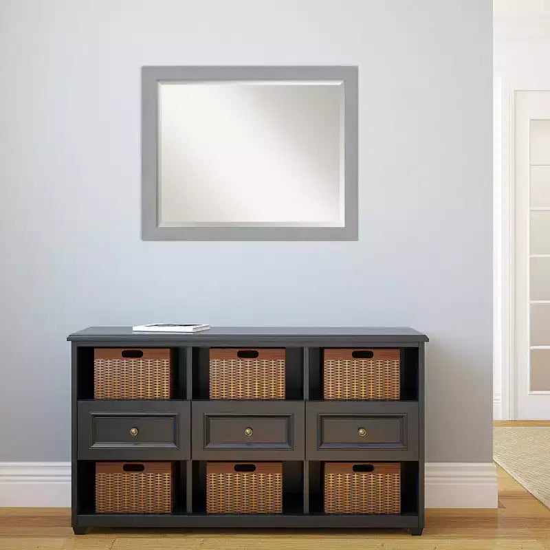 Specchio da parete smussato con cornice in nichel spazzolato 32"x26", argento, hardware di montaggio incluso