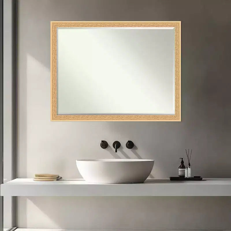 Specchio da parete per bagno Amanti Art Bethany, con cornice in legno, smussatura da mezzo pollice