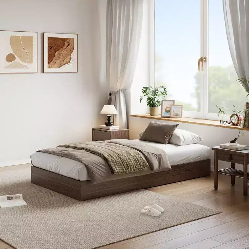 Struttura letto a piattaforma matrimoniale, doghe in legno e metallo, design minimalista, senza rete a molle