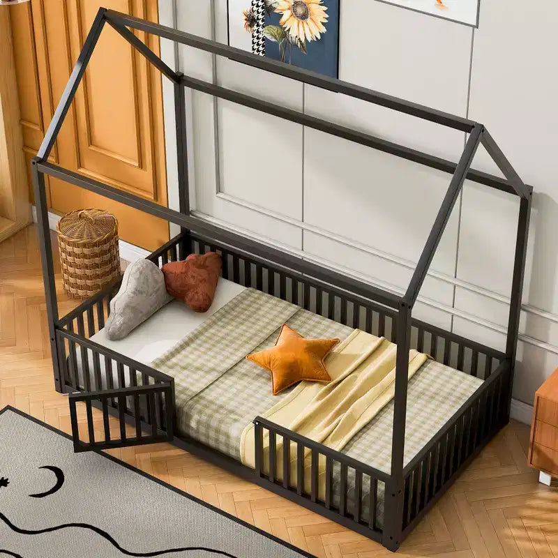 Letto a casetta Montessori in metallo con porta e sponde di protezione, per bambini e neonati, una piazza/una piazza e mezzo