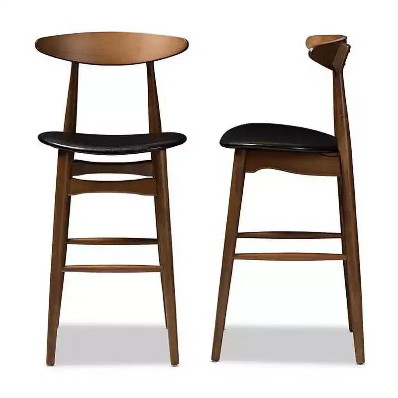 Set di sgabelli da bar HomeStock Flora Mid-Century Modern con finitura noce e rivestimento in similpelle nera