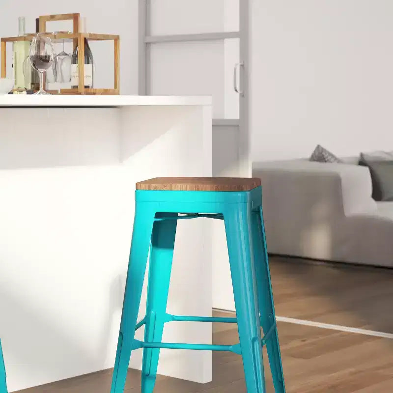 Sgabello da pranzo senza schienale in metallo con seduta in legno, altezza bancone 76 cm, 227 kg, per interni