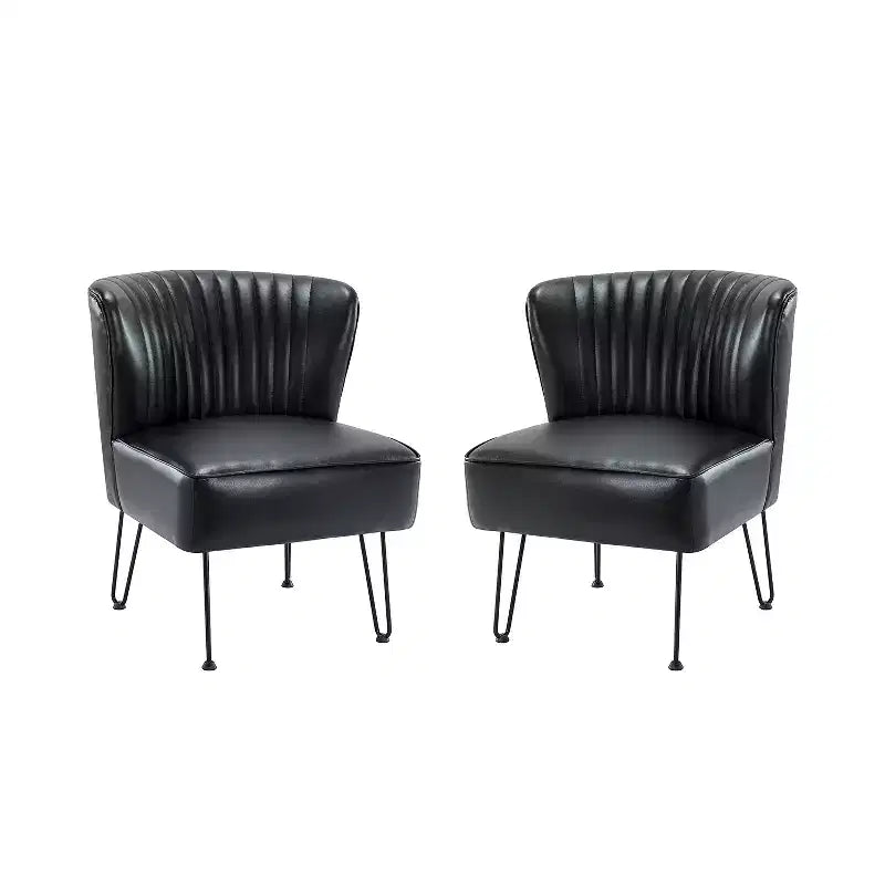 Set di 2 sedie accentate in similpelle trapuntata a mezza schiena con base in metallo